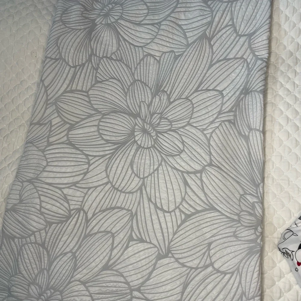 Donna Karen shower curtain and rings